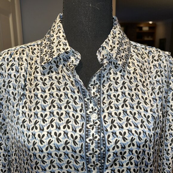 Max Studio, Long Sl Button Down Shirt, NWT, Ladies Large, Bl, Wh, Blue design - Picture 2 of 7